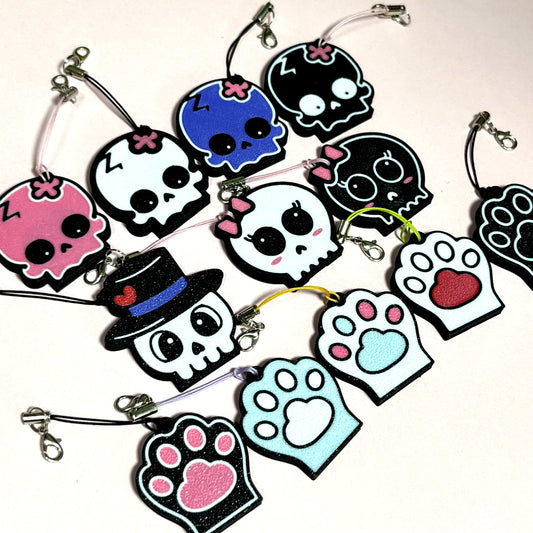 CTABPALS Cute Skull Soda Can Opener Pop Can Tab Opener With Keychain Strap Help for Long Nails,Kids,Sore Hands,Arthritis